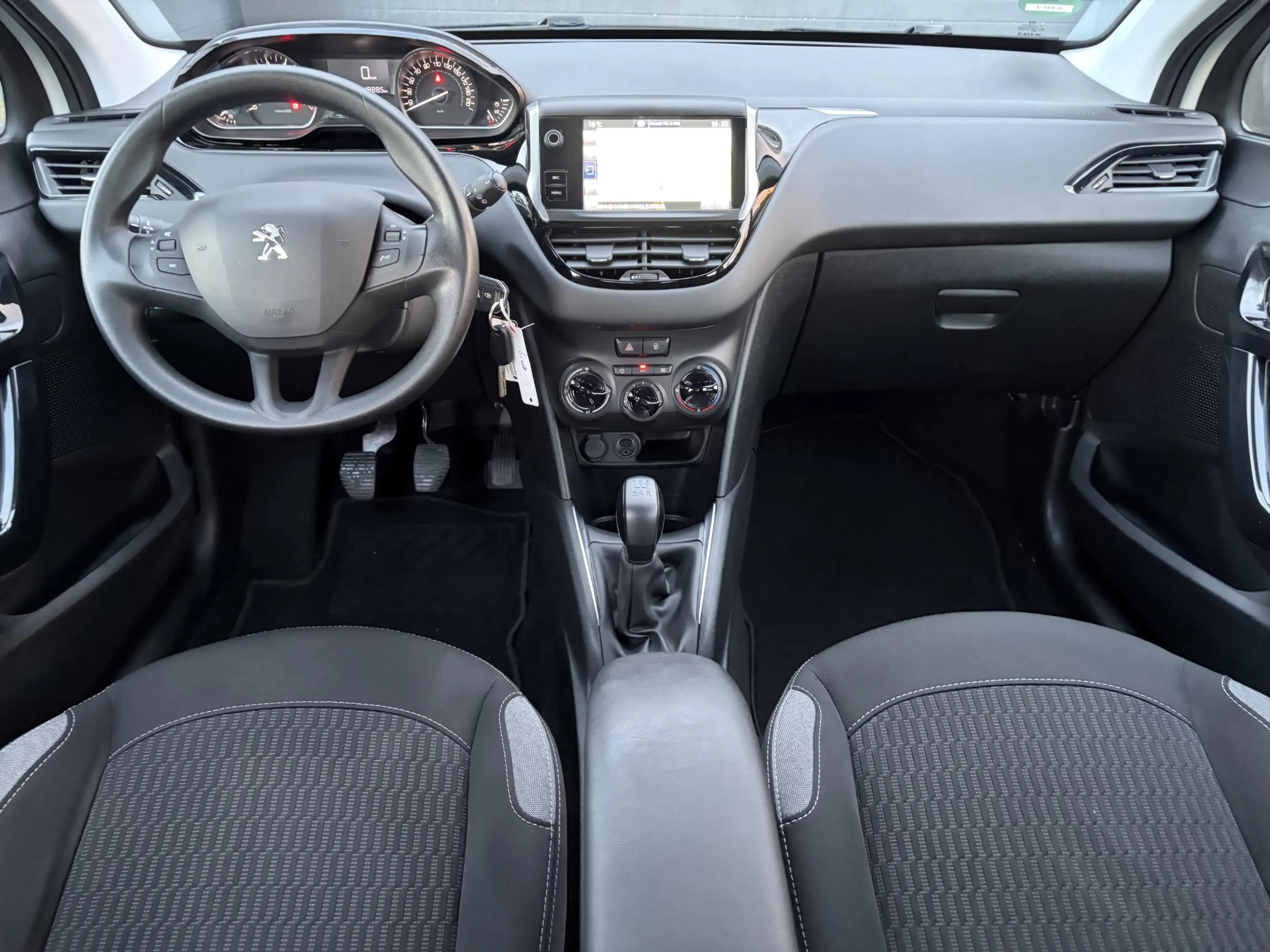 Peugeot 208 1.2 PureTech Blue Lion ✓2 Eigenaar✓Navi✓Carplay✓Tr — photo 7