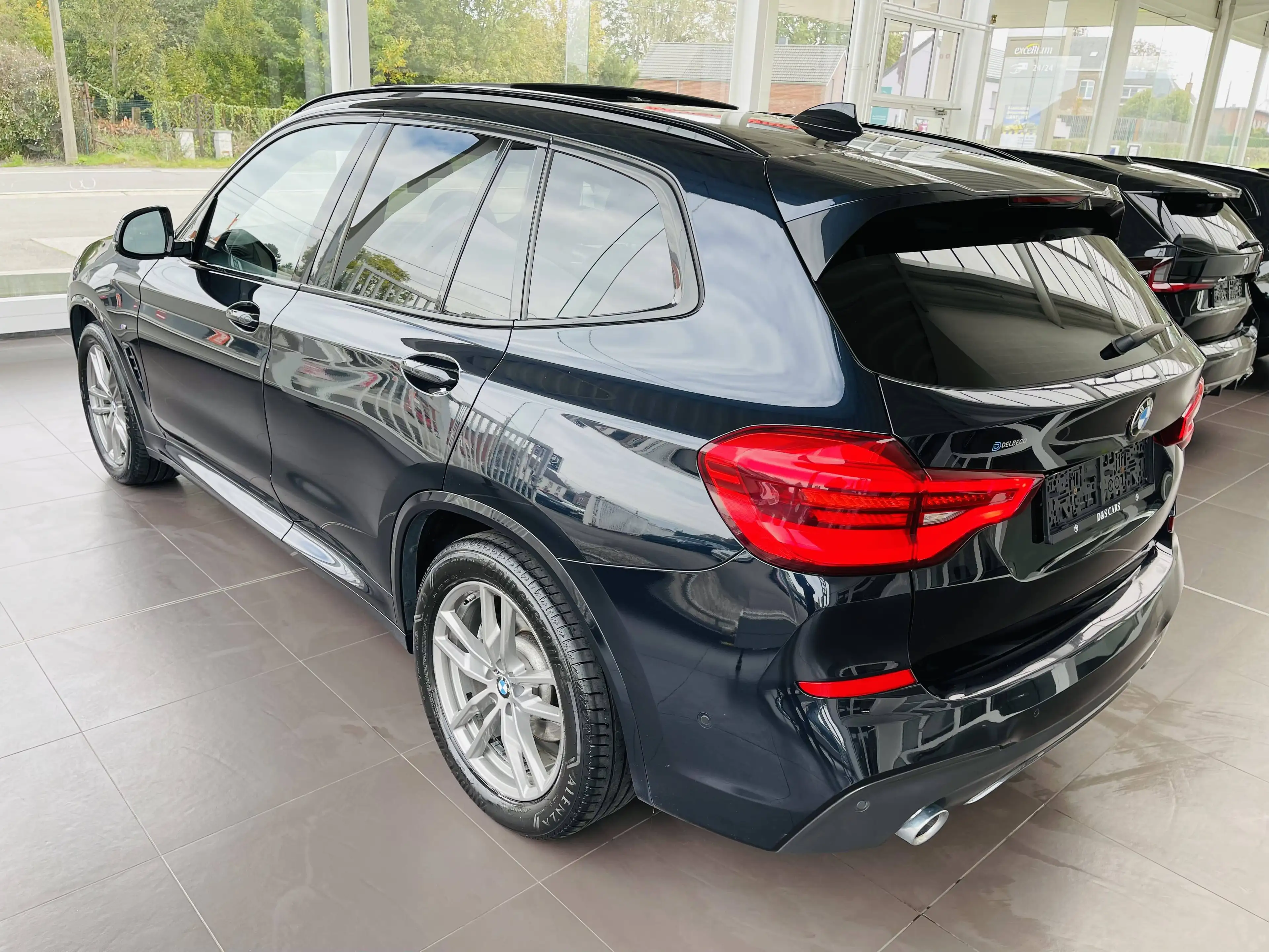 BMW X3 2.0 dA xDrive *** GARANTIE + PACK M + TOIT PANO + LED *** — photo 8