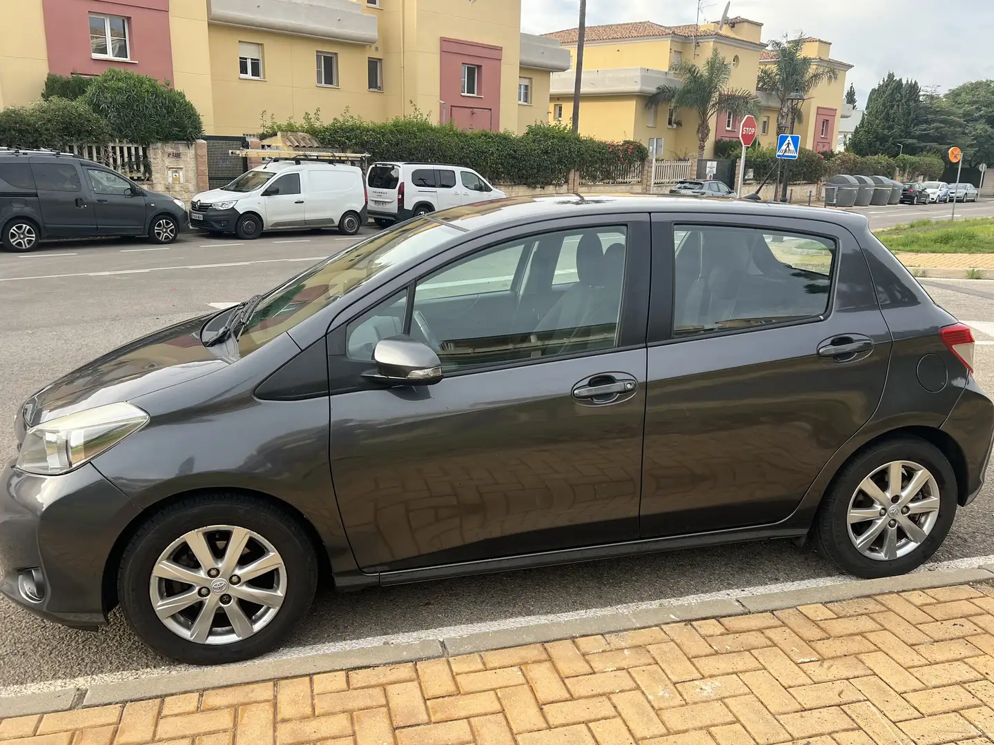 Toyota Yaris 1.4 D-4D Active - 2