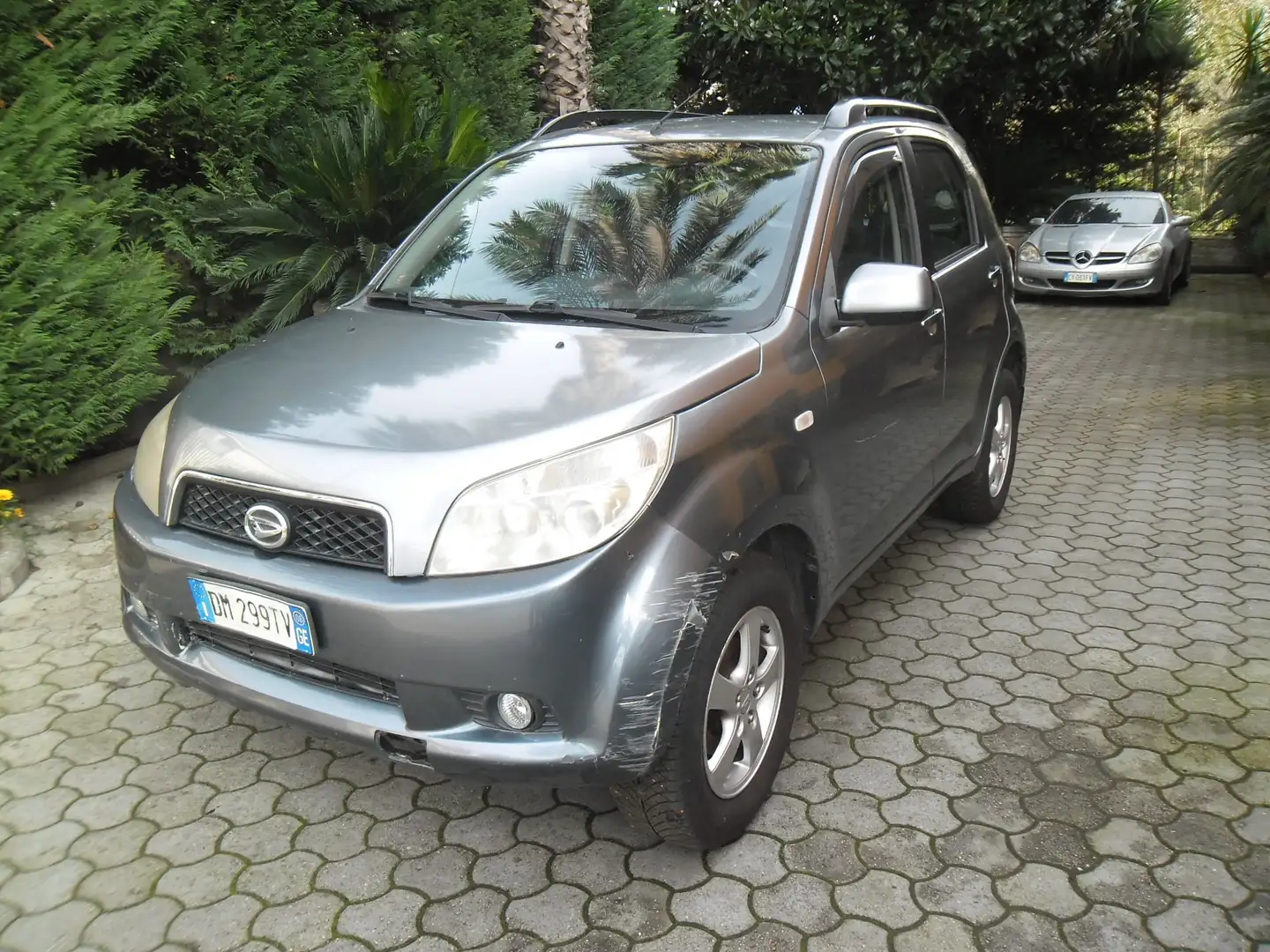 Daihatsu Terios 1.5 SX 100th Anniversary Grigio - 2