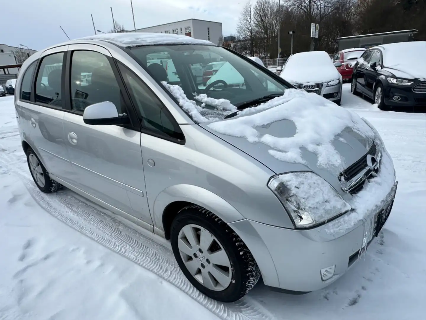 Opel Meriva Cosmo AUS 1 HAND KLIMA SERVO AHK Silber - 2