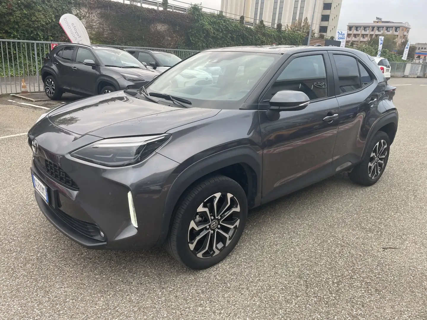 Toyota Yaris Cross Yaris Cross 1.5 Hybrid 5p. E-CVT Trend Grigio - 1
