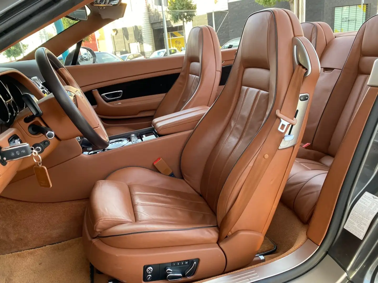 Bentley Continental GTC Aut. Gris - 2