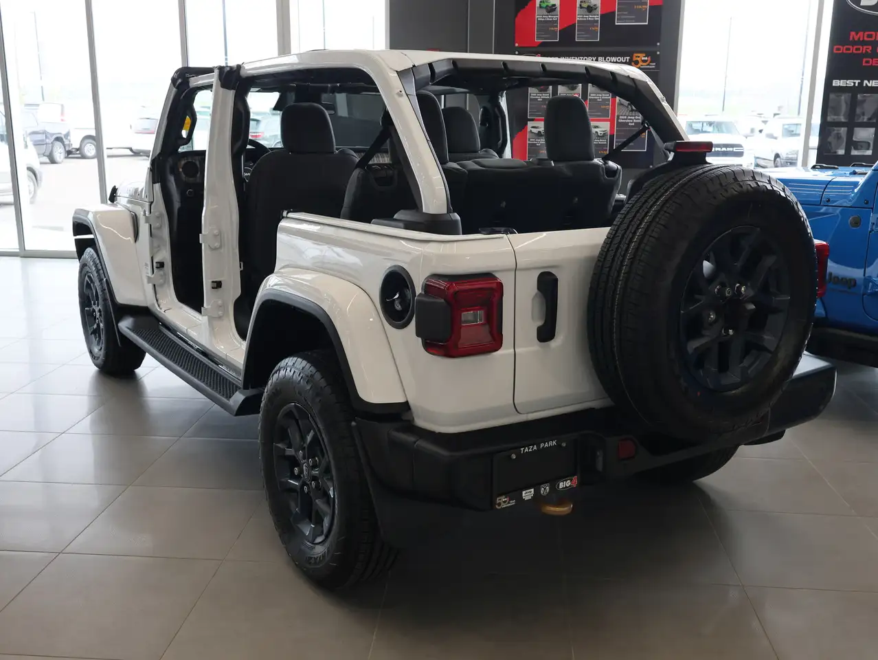 Jeep Wrangler снимка Jeep Wrangler