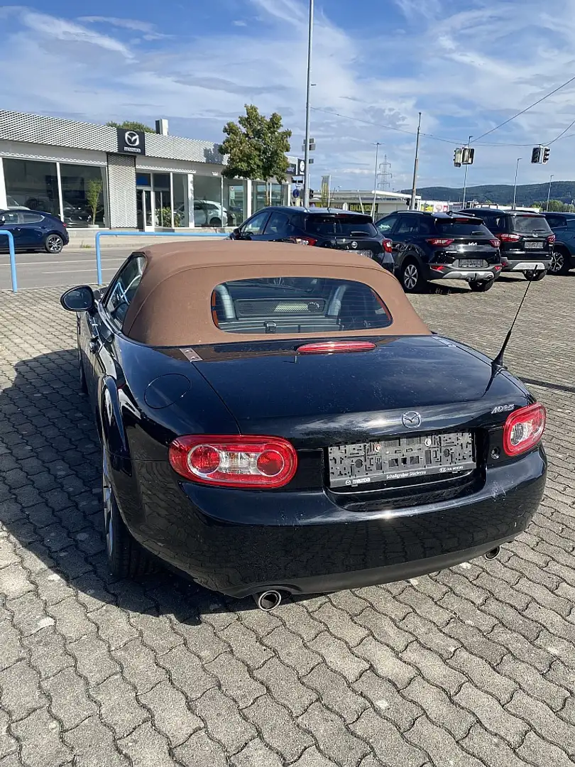Mazda MX-5 1,8i Takumi II Navi Schwarz - 1