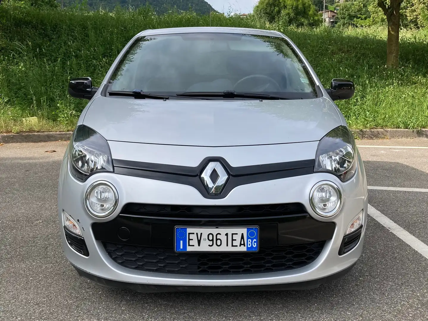 Renault Twingo Twingo 1.2 Live 75cv bvr Argent - 1