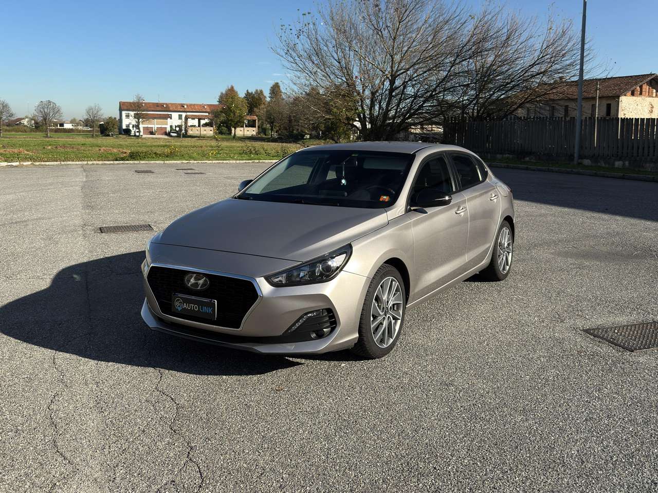Hyundai i30 i30 Fastback1.6 crdi Business DCT