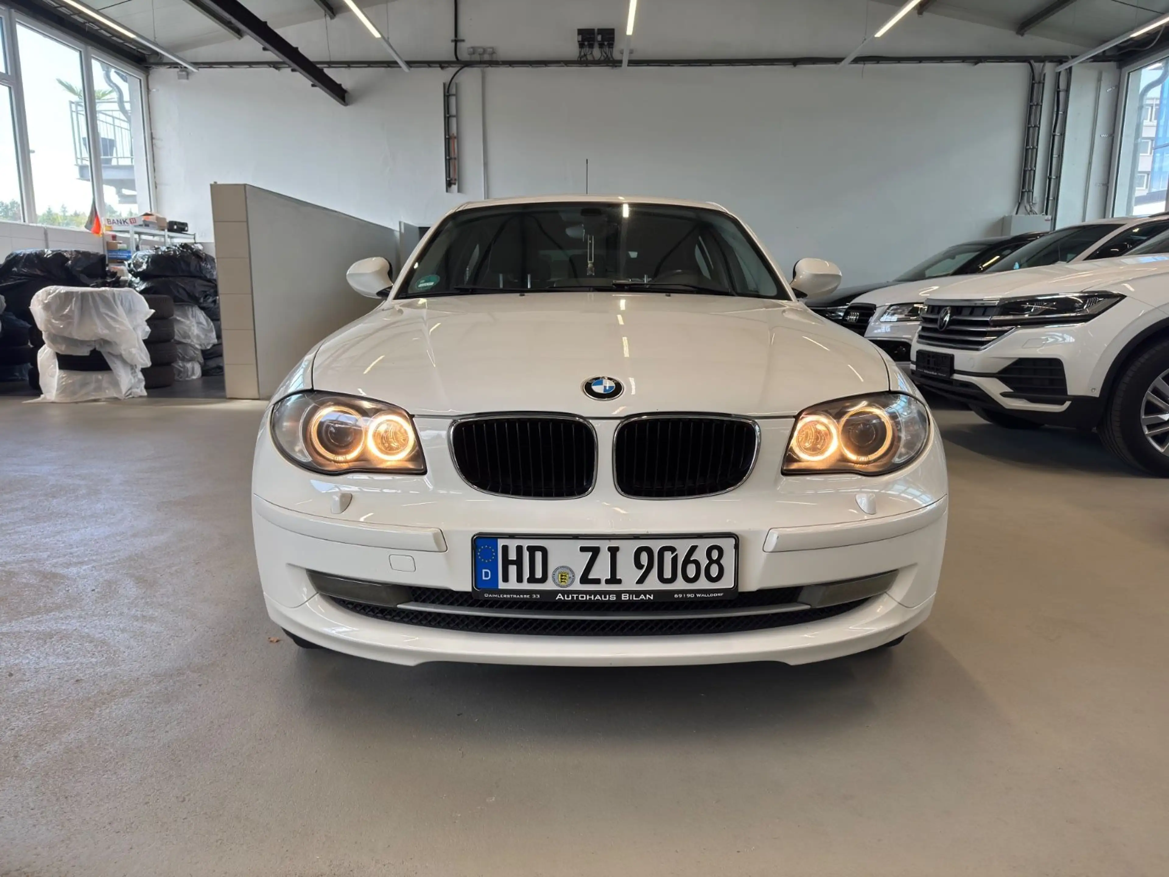 BMW 118 i Bi-Xenon Navi SHD LED — photo 8