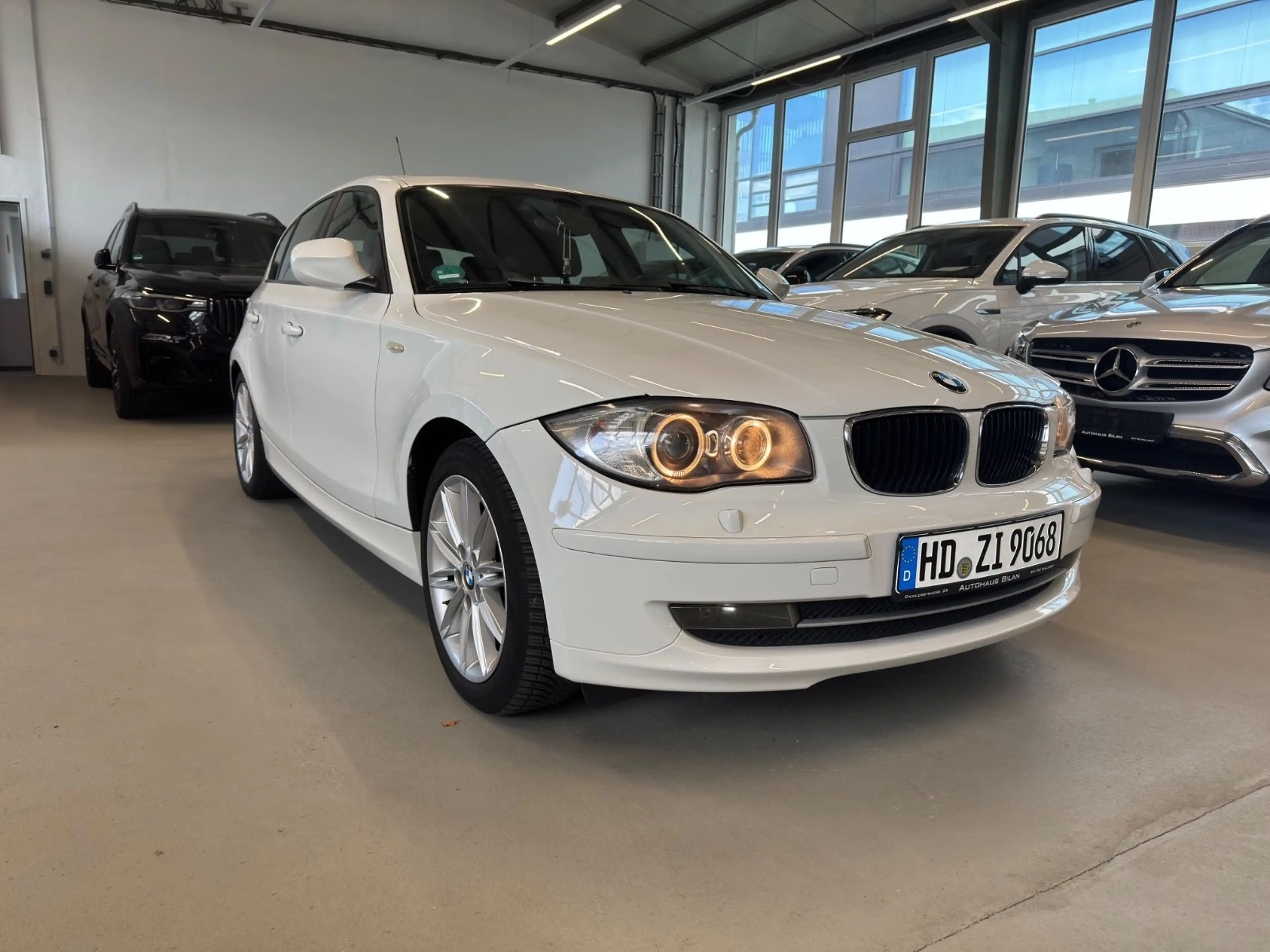 BMW 118 i Bi-Xenon Navi SHD LED — photo 7