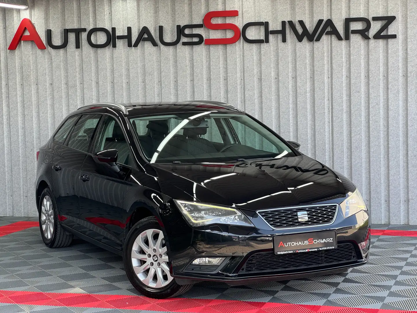 SEAT Leon Style Automatik AHK Led Navi PDC Tempo SHZ Alu MFL Noir - 1
