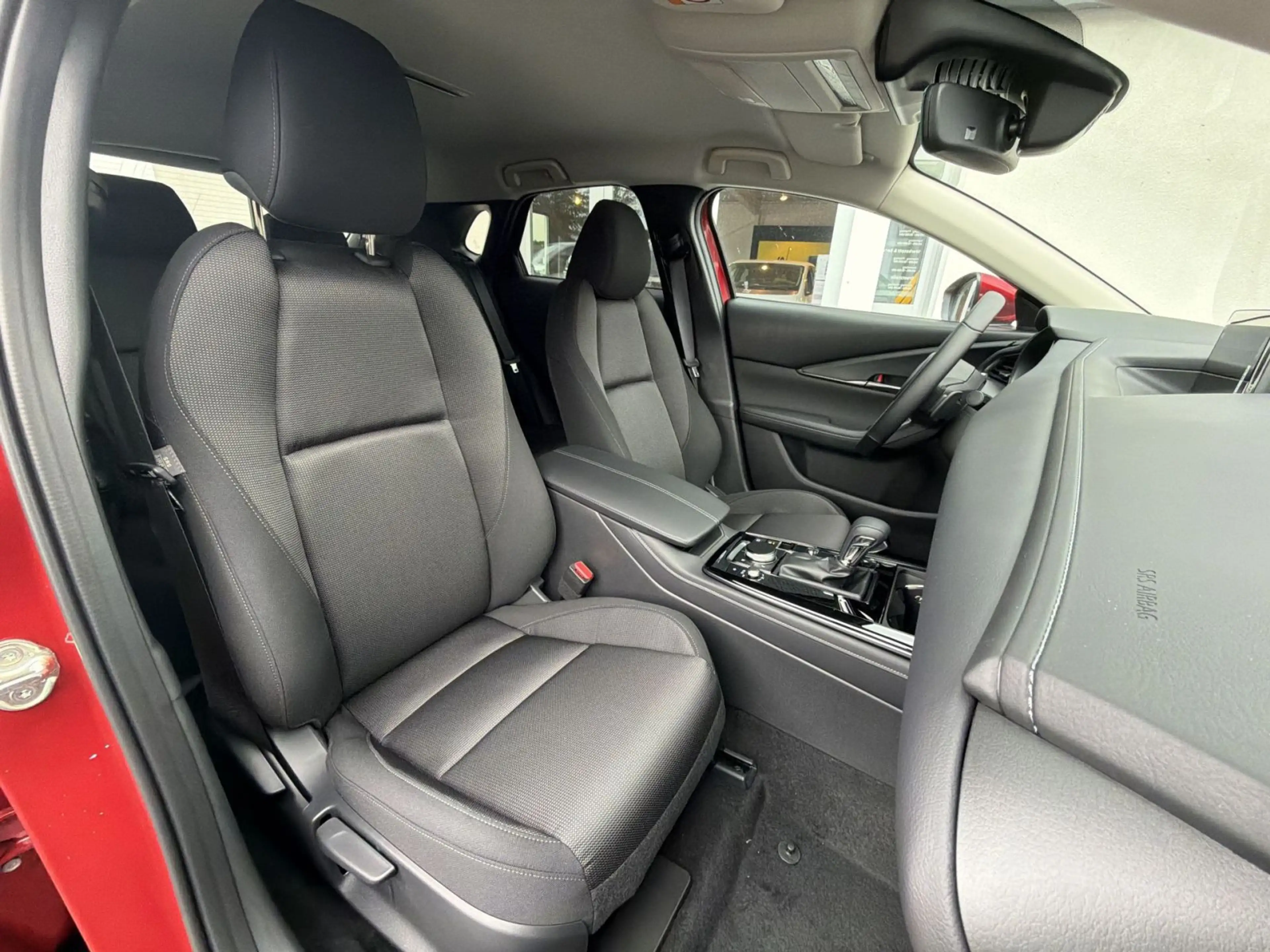 Mazda CX-30 2.0 SKYACTIV-G M Hybrid Basis 2WD — photo 11