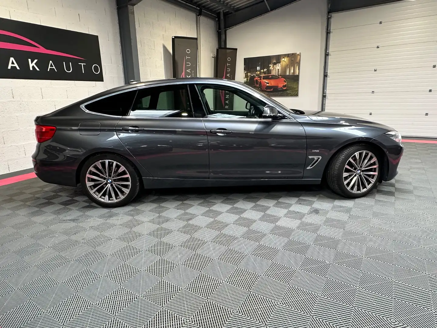 BMW Luxury A Gris - 2