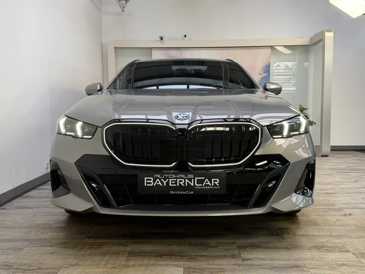 BMW 550 xDr M Sport Pro B&W 21Zoll AHK Sitzlüftung, миниатюра 2