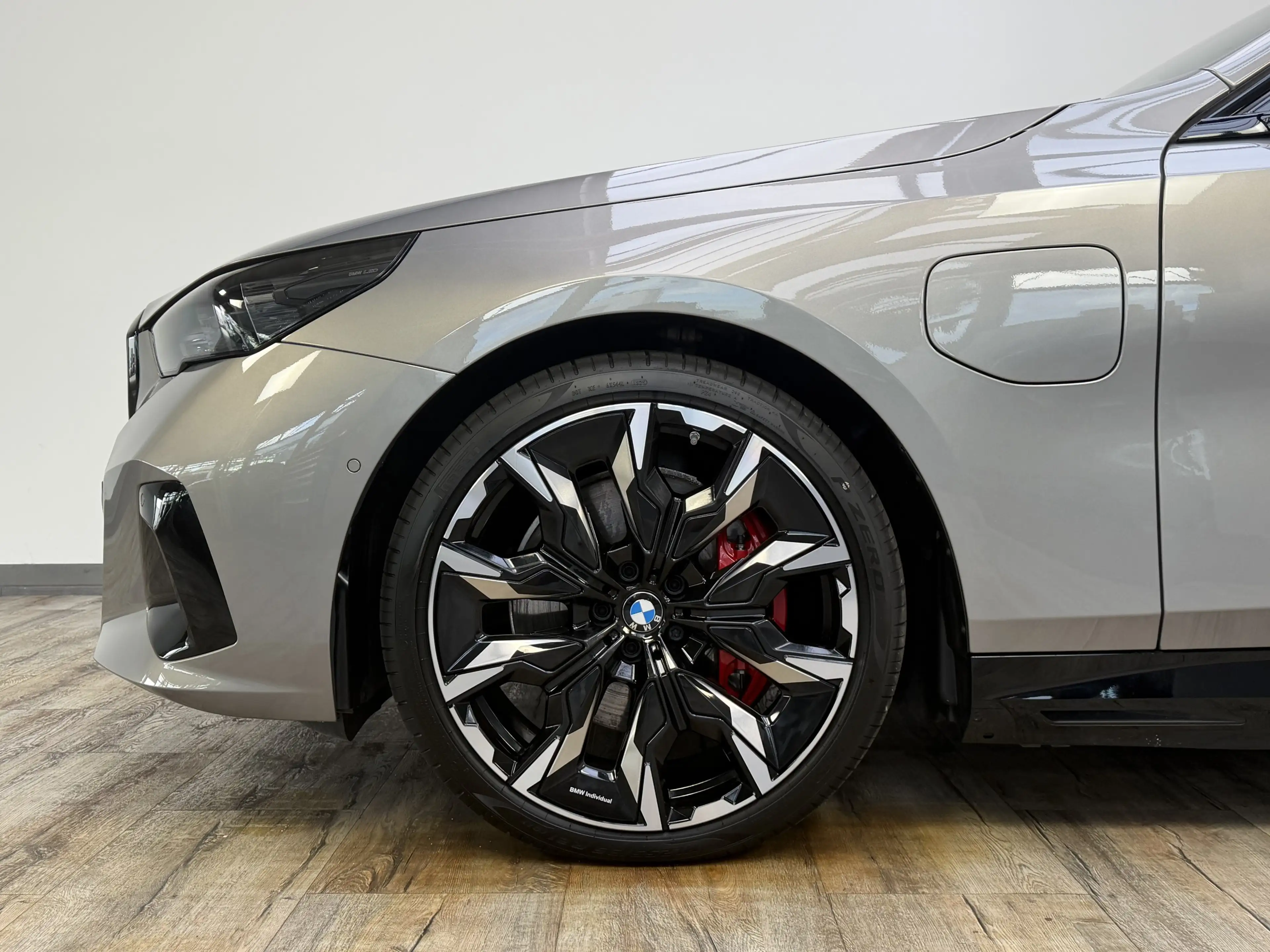 BMW 550 xDr M Sport Pro B&W 21Zoll AHK Sitzlüftung — photo 39