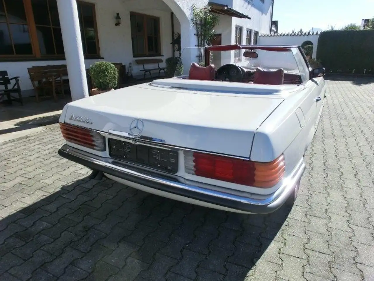 Mercedes-Benz 350 W107, foto 4
