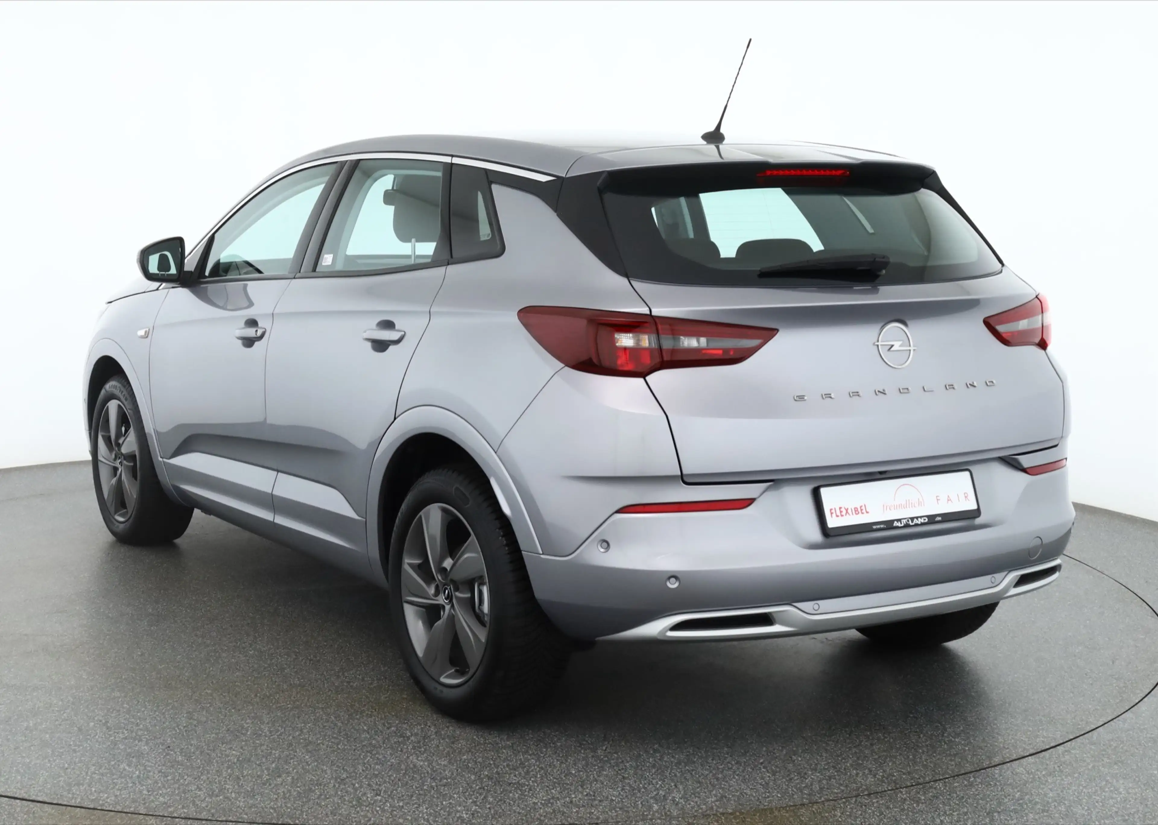 Opel Grandland (X) 1.2 Turbo Aut. Enjoy LED Kamera — photo 3