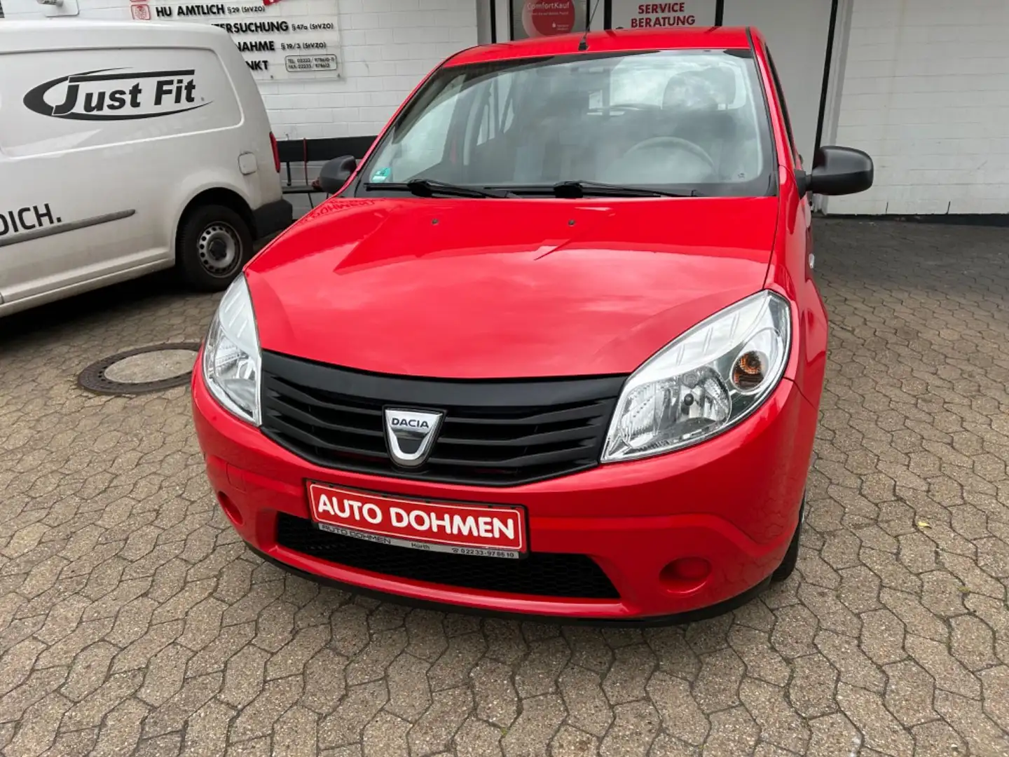 Dacia Sandero Rot - 1