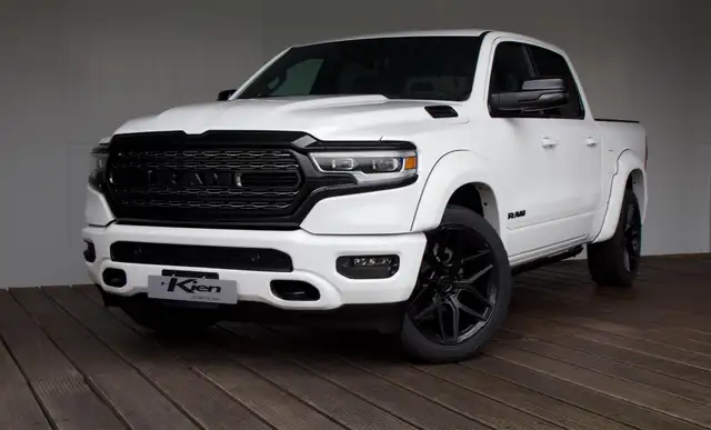 Dodge RAM 1500 5.7 V8 4x4 Crew Cab Limited Dominator | Lucht