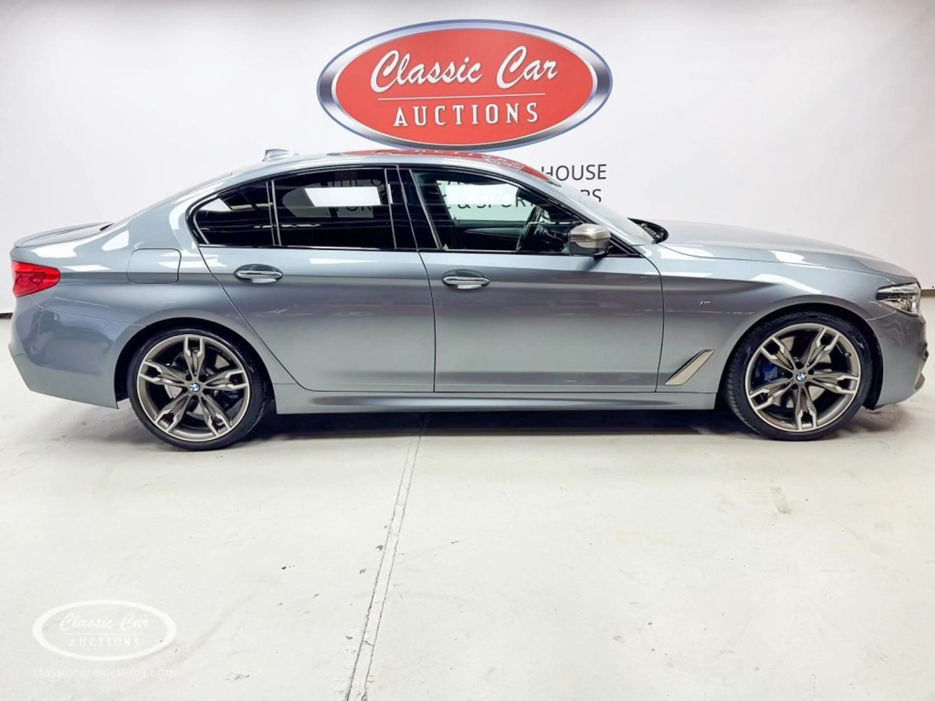 BMW M550 M550D xDrive High Executive - ONLINE AUCTION — photo 7