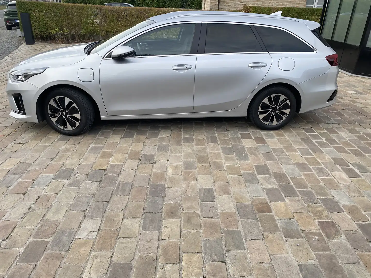 Kia Ceed SW / cee'd SW 1.6 GDI DCT OPF Plug-in-Hybrid Spirit Zilver - 2