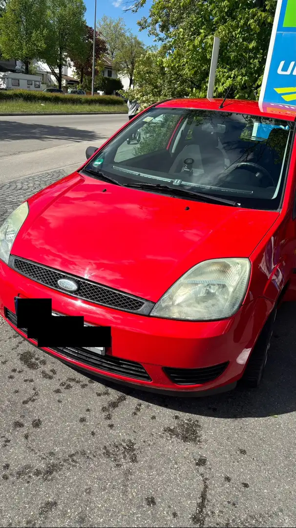 Ford Fiesta 1.3 Ambiente - 2
