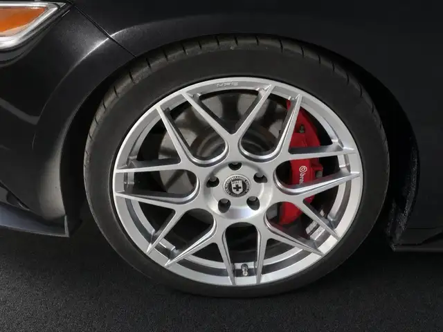 Ford Mustang view 7