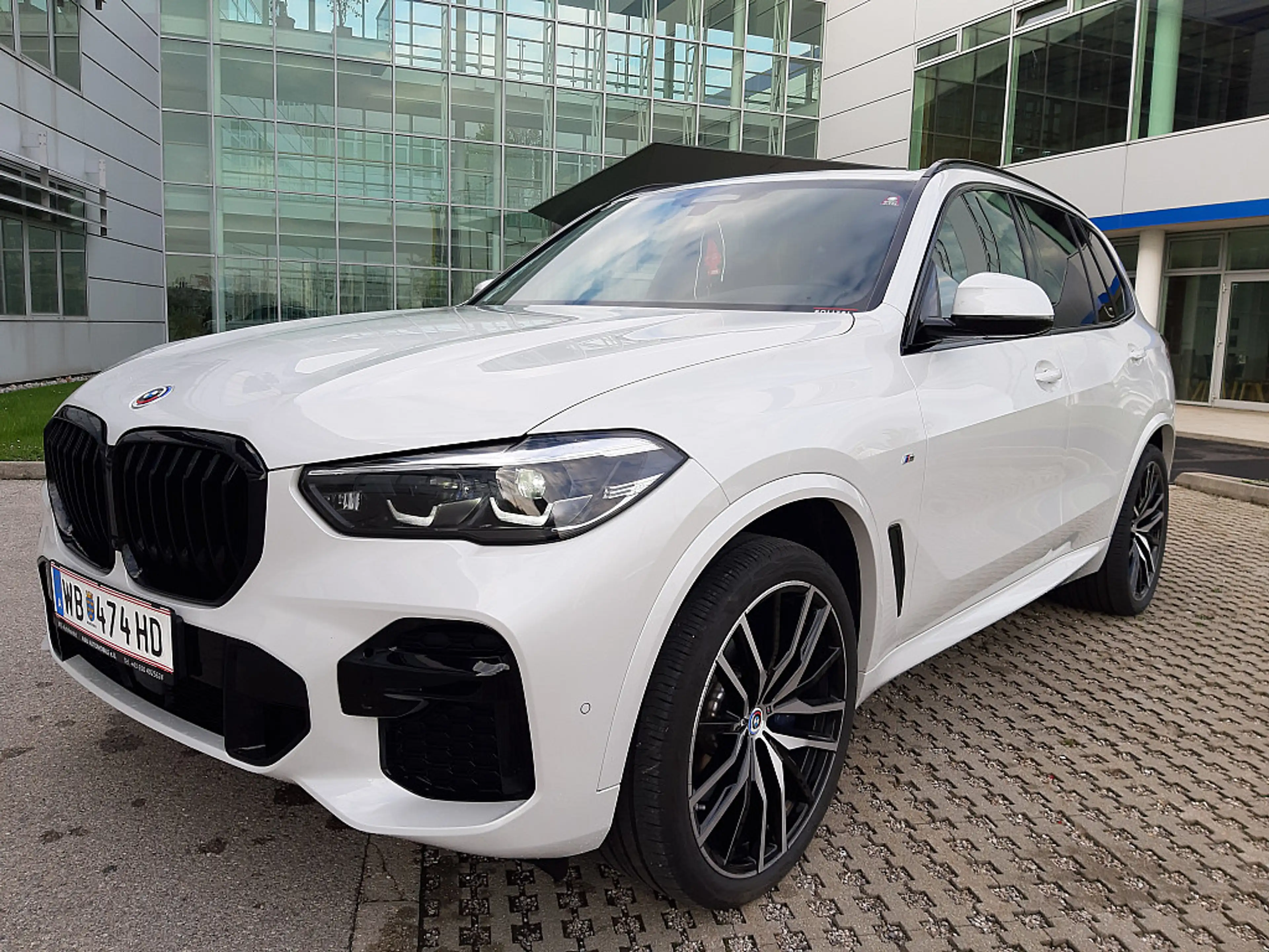 BMW X5 xDrive30d 48V Aut.*7SITZE* — photo 10