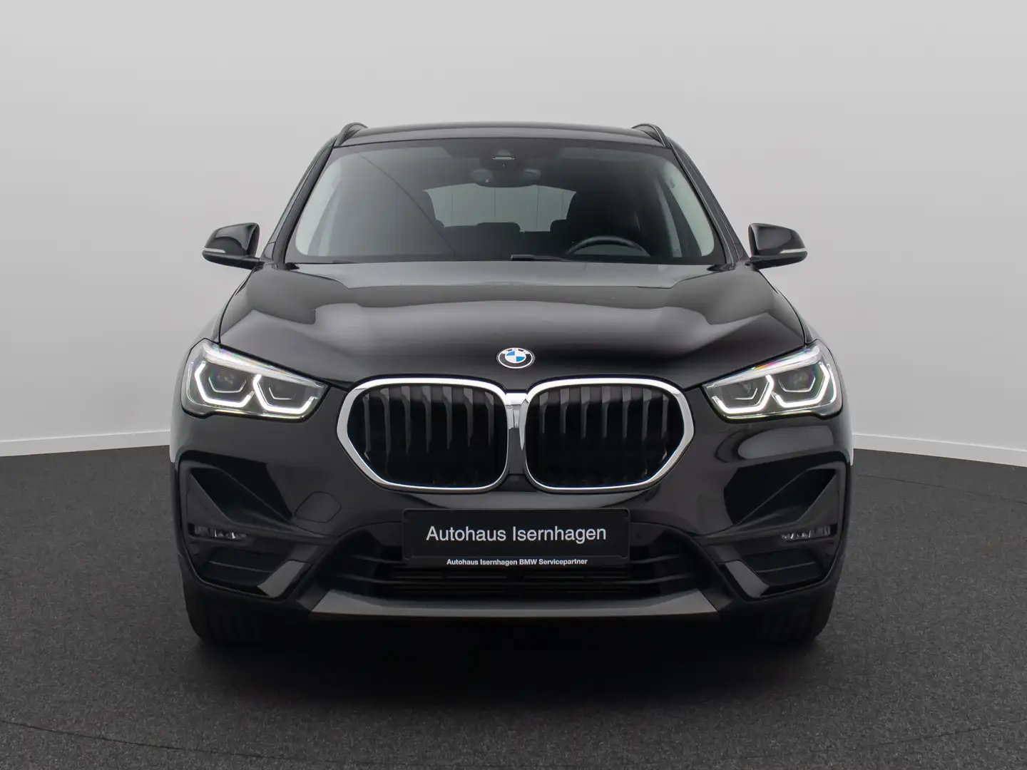 BMW X1 sD18i Parkassist DAB PDC Geschwindigkeitsreg Negro - 2