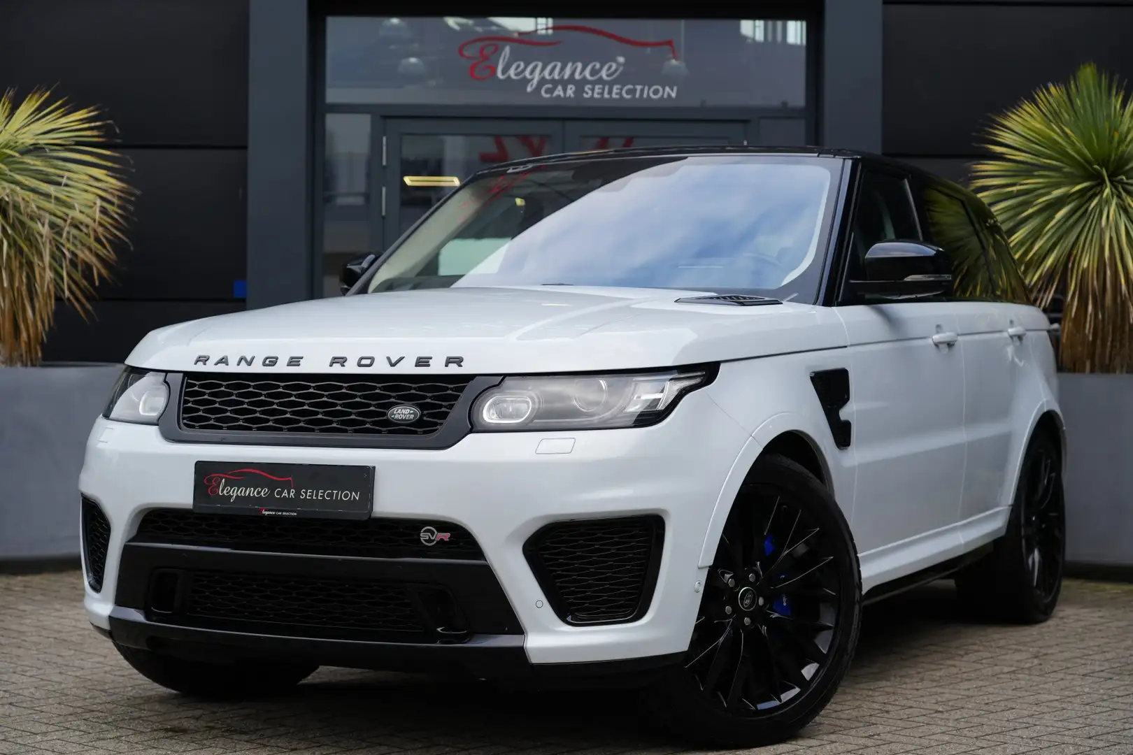 Land Rover Range Rover Sport 5.0 V8 Supercharged SVR 551pk Panoramadak/Stoelver Wit - 1