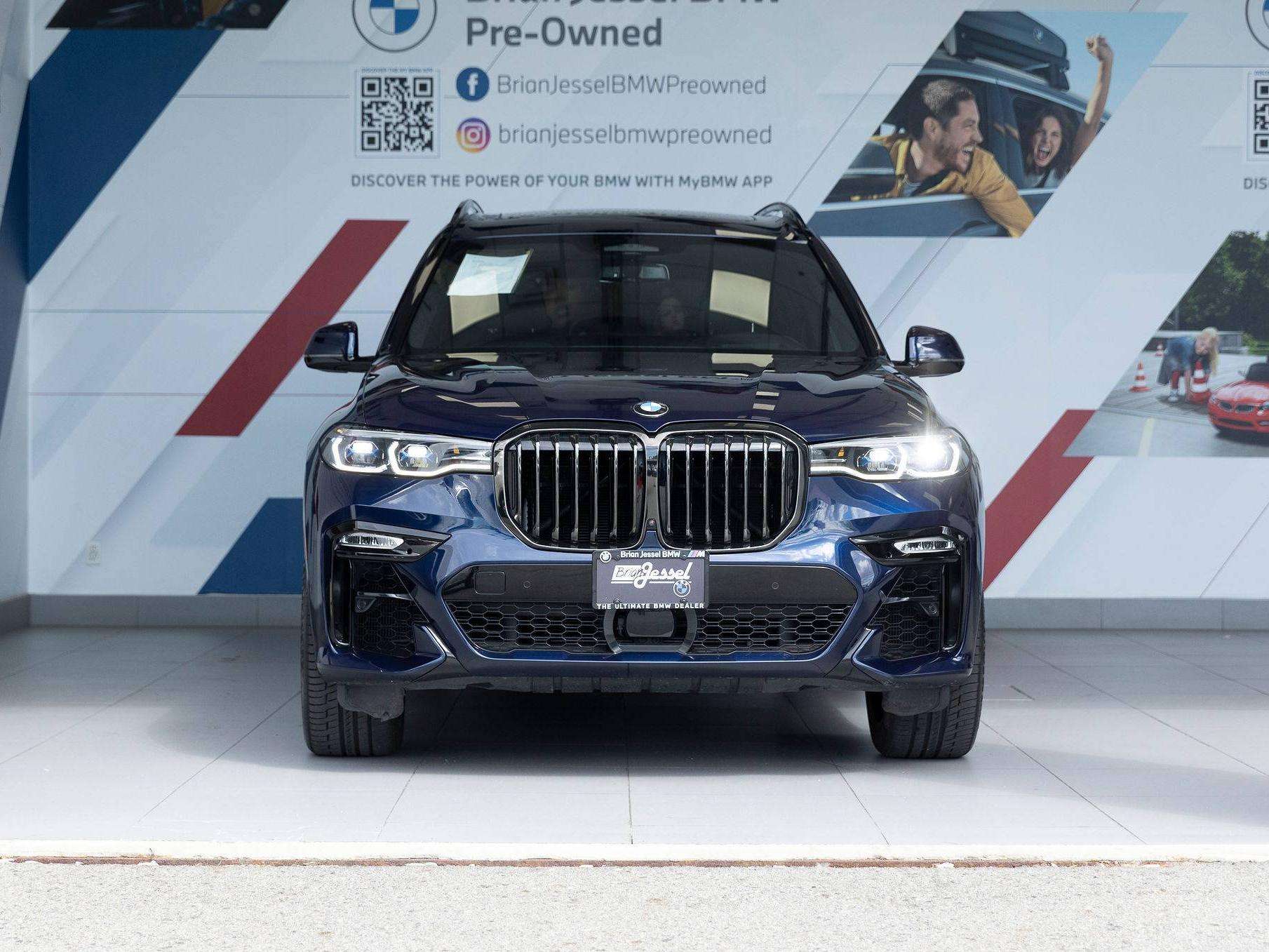 2022 BMW X7