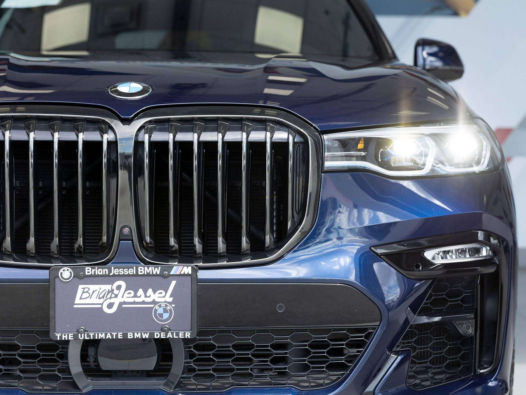 2022 BMW X7