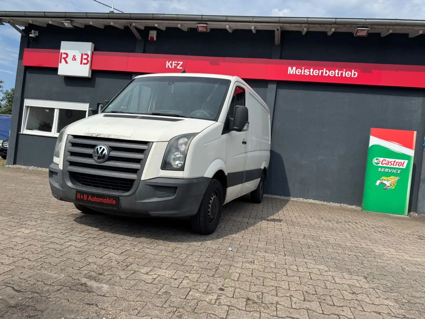 Volkswagen Crafter Kasten 30 kurz L1H1*Automatik*Klima*AHK* Grau - 1