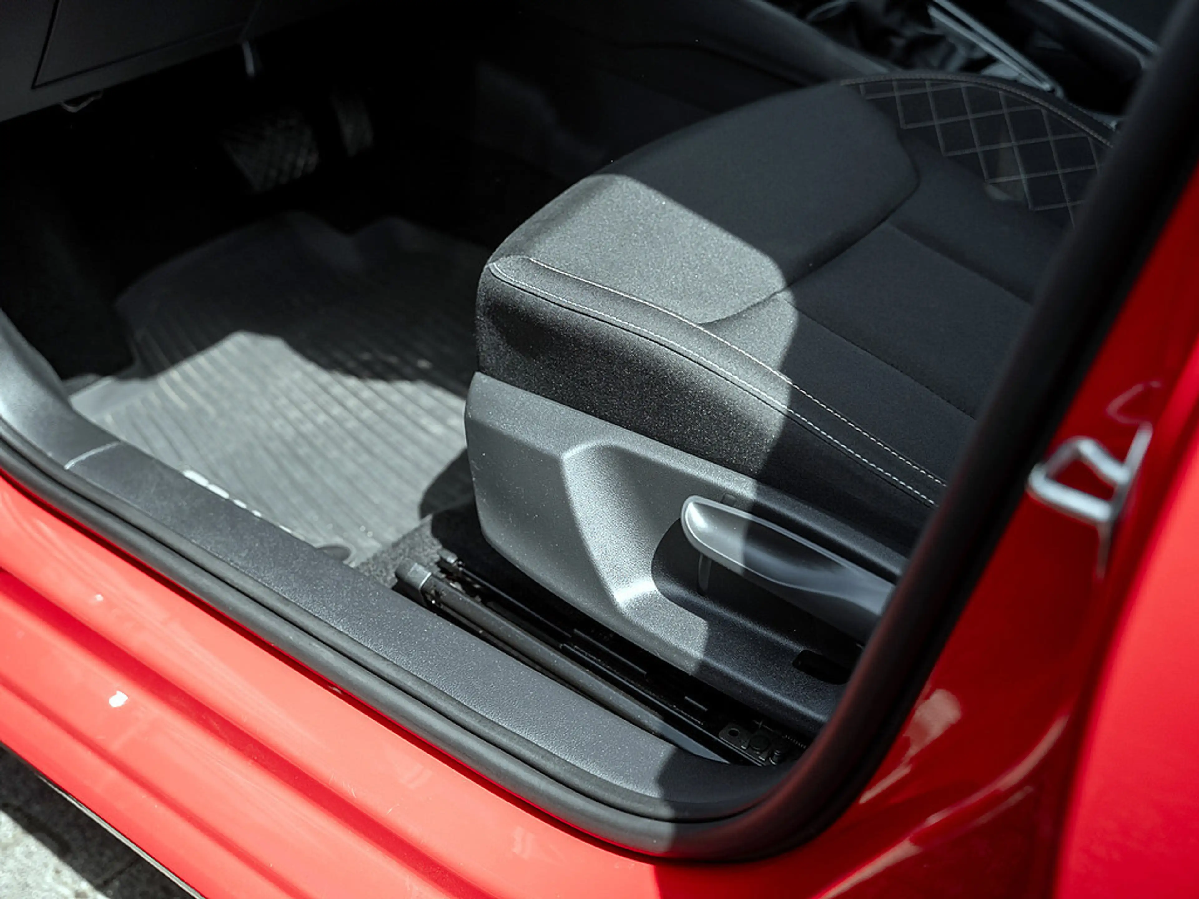 Skoda Scala 1.0 TSI Ambition NAVI KAM TEMPOMAT SHZ — photo 14