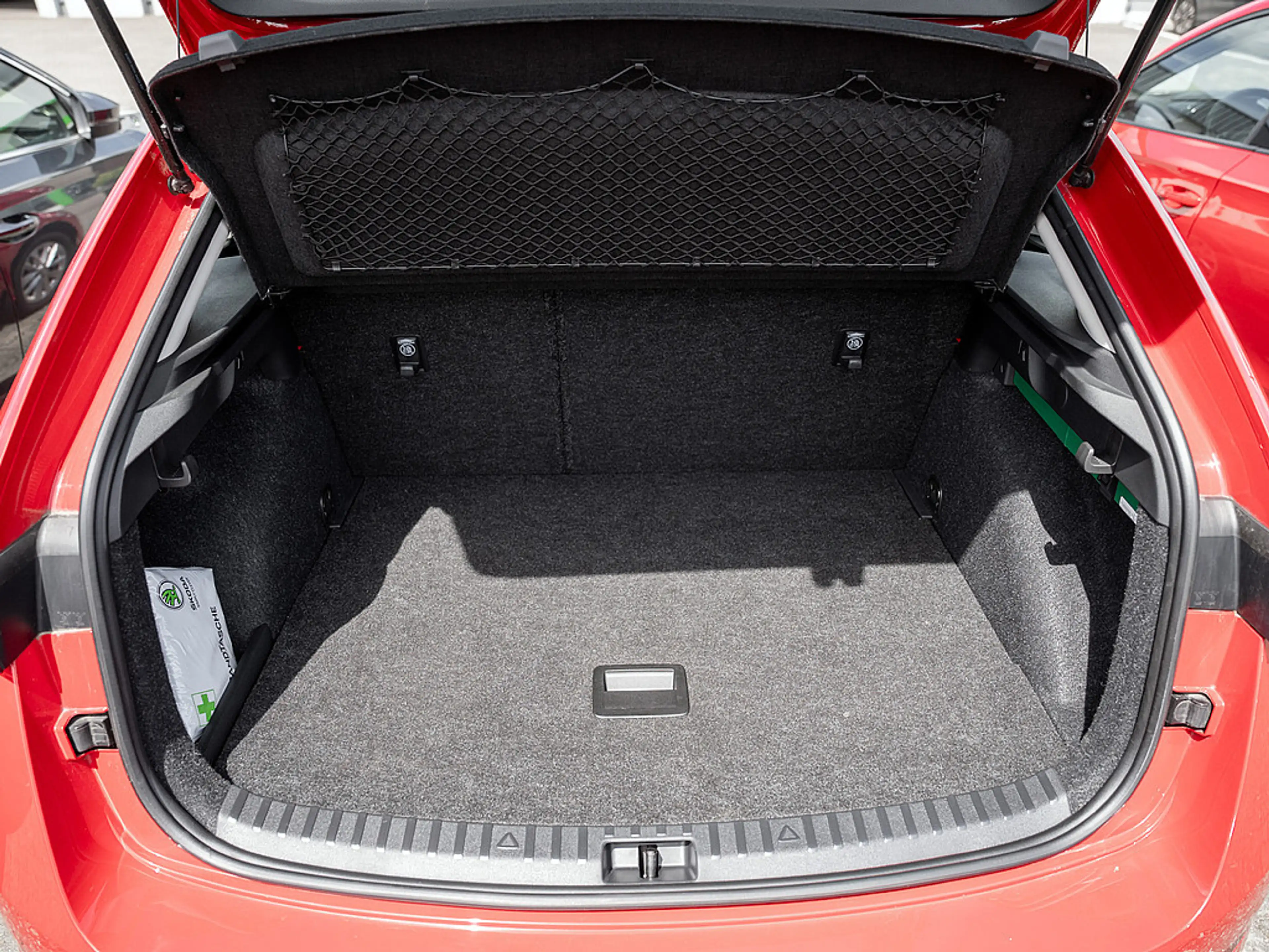 Skoda Scala 1.0 TSI Ambition NAVI KAM TEMPOMAT SHZ — photo 15