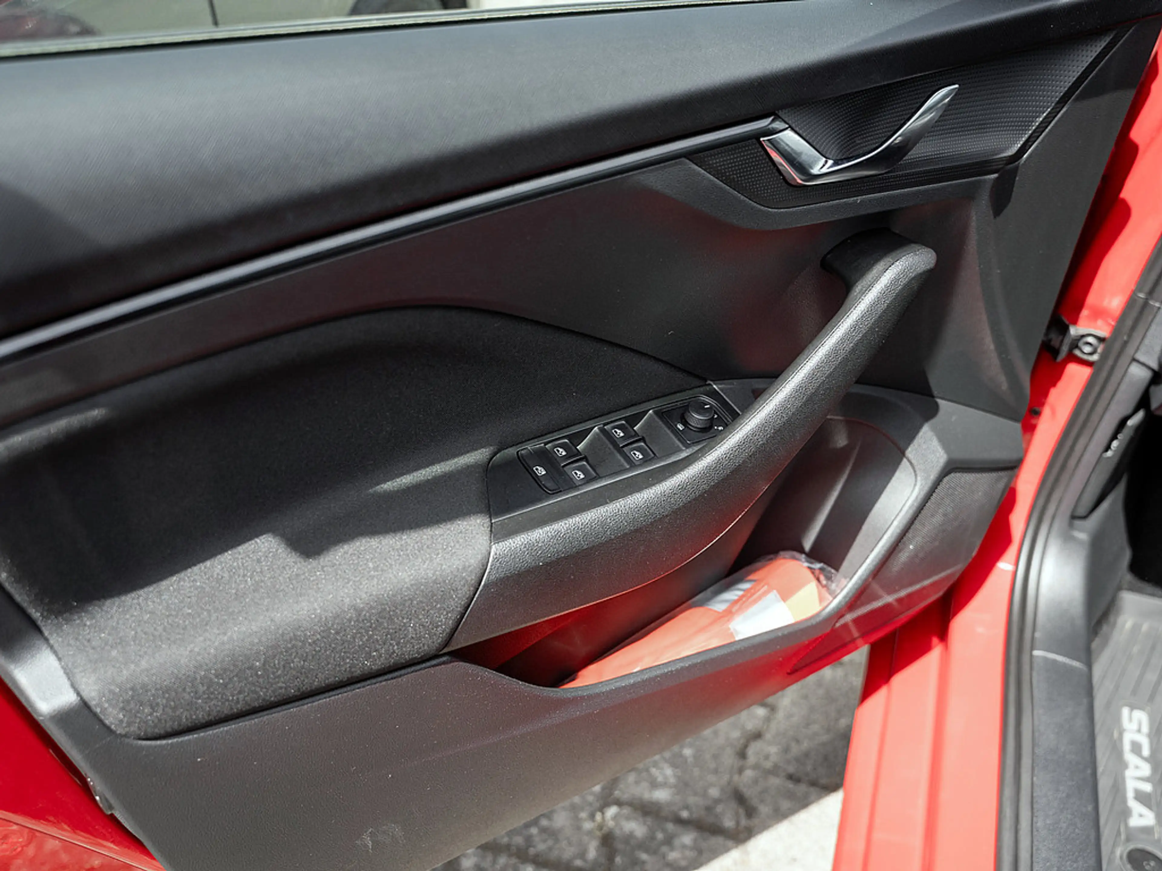 Skoda Scala 1.0 TSI Ambition NAVI KAM TEMPOMAT SHZ — photo 13