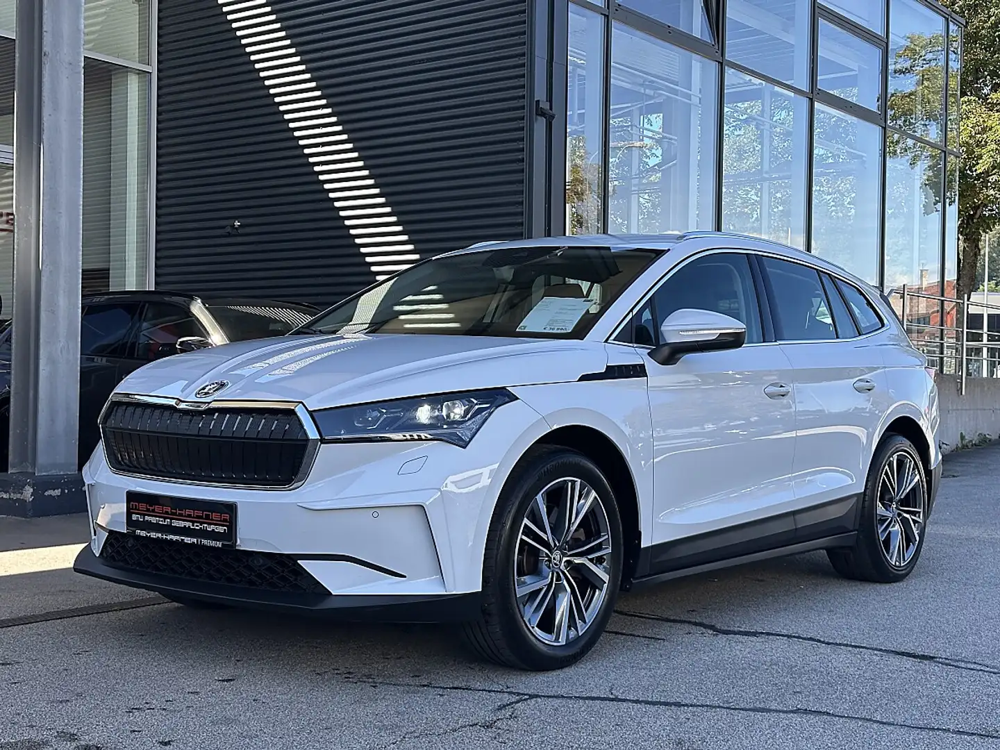 Skoda Enyaq iV 80x 82kWh 4x4 Weiß - 2