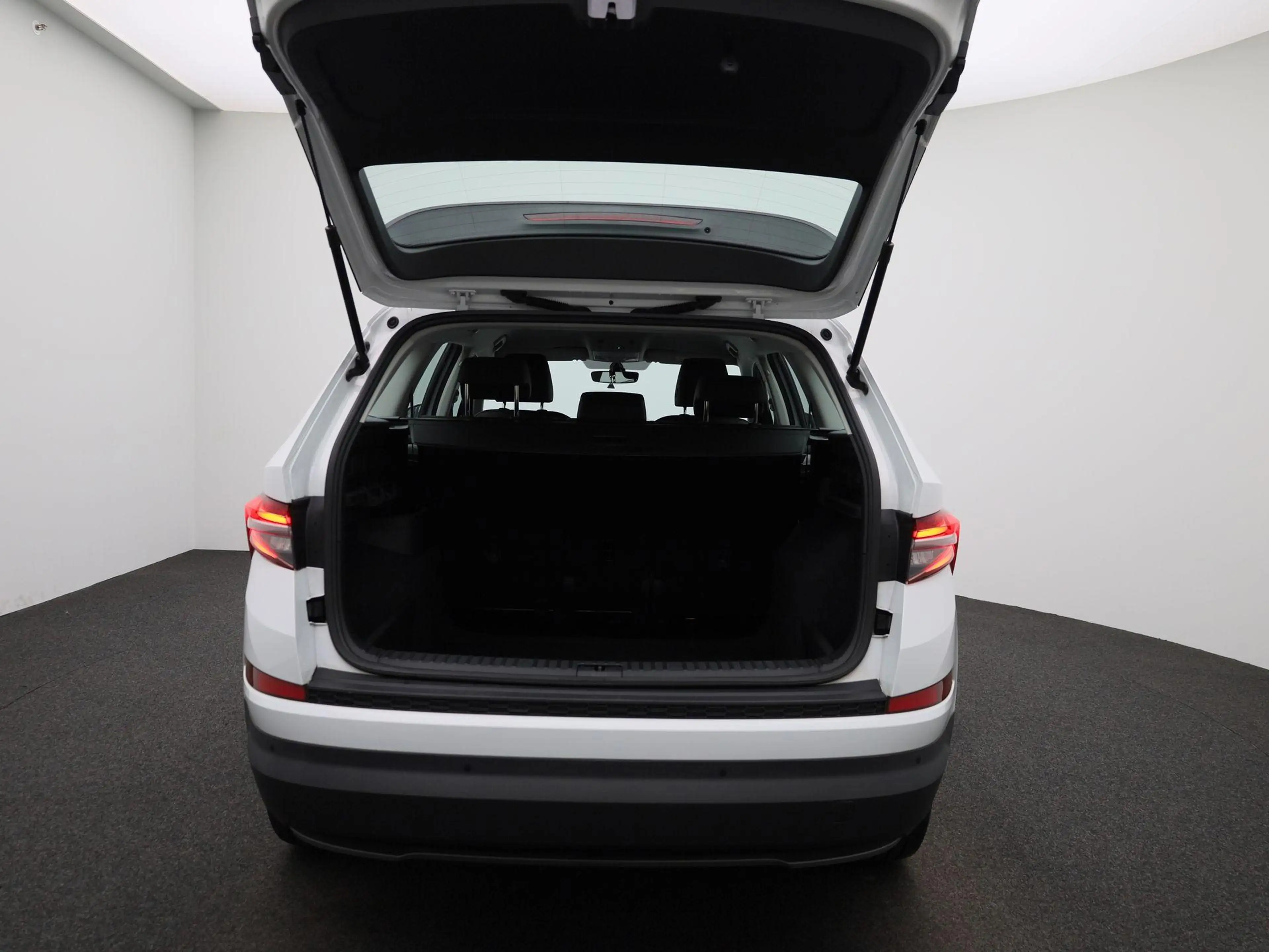 Skoda Kodiaq 1.5 TSI Business Edition | Apple Carplay / Android — photo 11