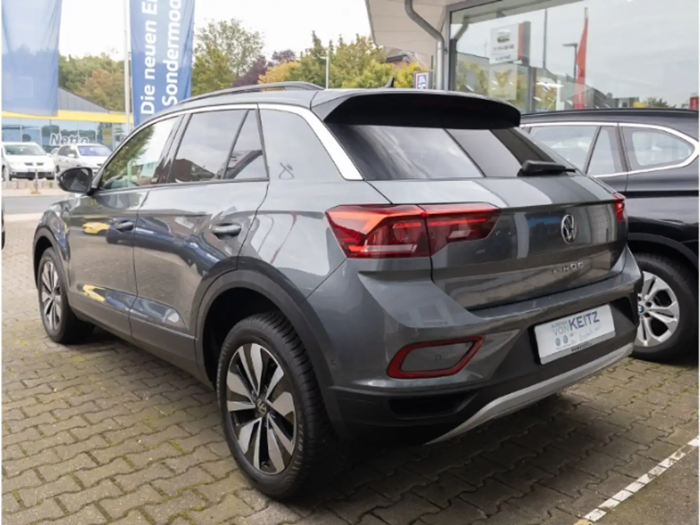 Volkswagen T-Roc Move 1.5 TSI +ALLW+RFK+NAVI+SHZ+KLIMA+PDC+ Grau - 2