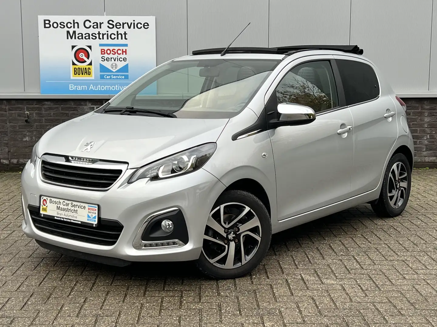 Peugeot 108 1.0 e-VTi Allure TOP! | Schuif-vouwdak | Pano | NA Plateado - 1