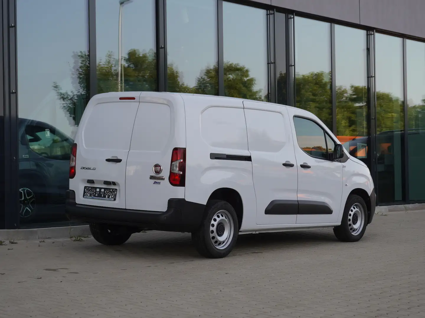 Fiat Doblo Maxi 1.5 / Navi + Holzboden + WKR Weiß - 2