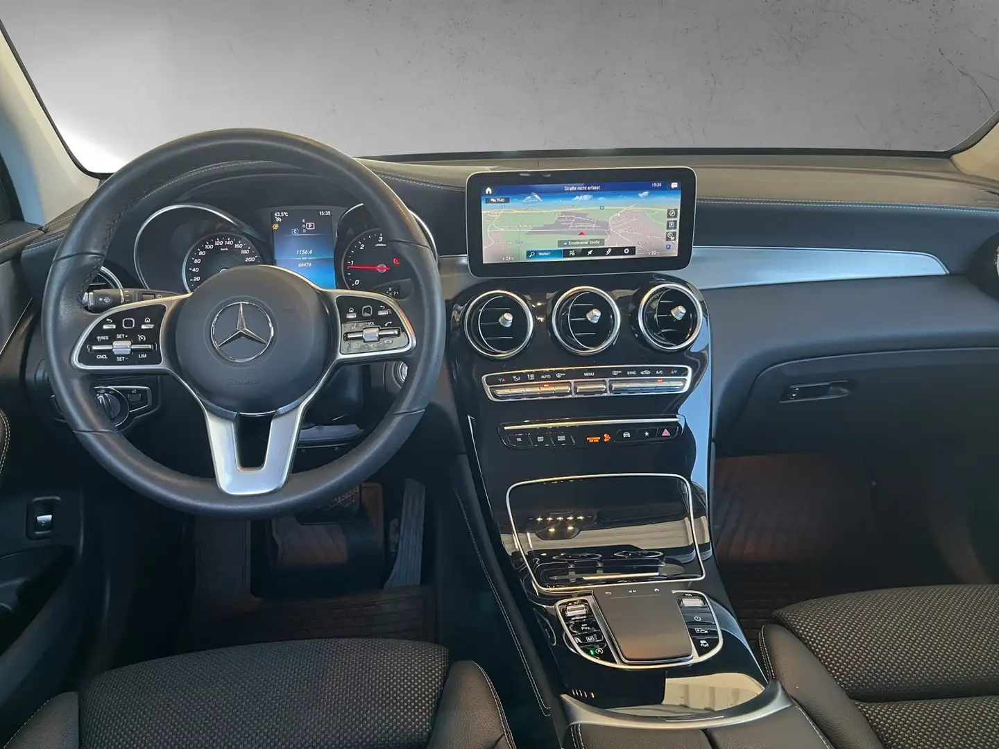 Mercedes-Benz GLC 200 d 4Matic Gris - 2