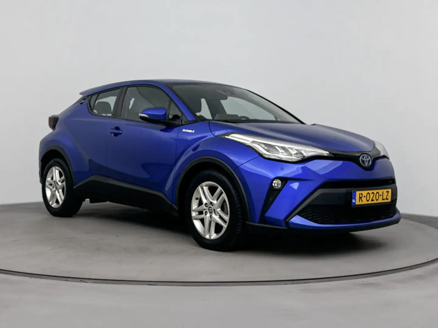 Toyota C-HR Active | Parkeersensoren V+A | Apple Carplay / And Blauw - 2