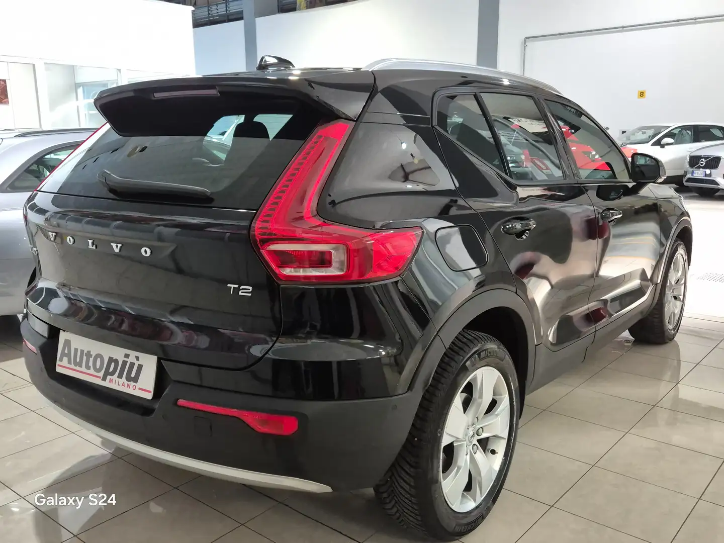 Volvo XC40 XC40 1.5 t2 Momentum Pro auto my21 Nero - 2