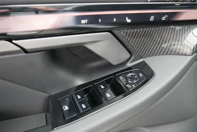 BMW 540 d xDrive *M-Paket Pro/AHK/B&W Sound/HUD/Integrallenkung/Standhzg.* Ansicht 9