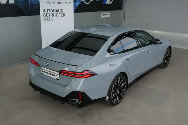 BMW 540 d xDrive *M-Paket Pro/AHK/B&W Sound/HUD/Integrallenkung/Standhzg.* Ansicht 44