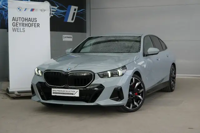 BMW 540 d xDrive *M-Paket Pro/AHK/B&W Sound/HUD/Integrallenkung/Standhzg.* Ansicht 2