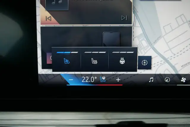 BMW 540 d xDrive *M-Paket Pro/AHK/B&W Sound/HUD/Integrallenkung/Standhzg.* Ansicht 30