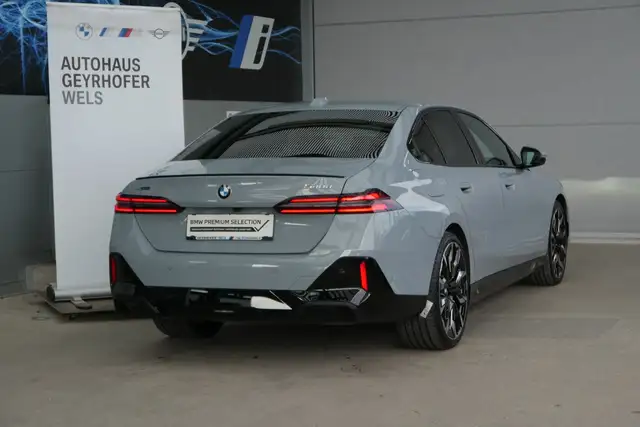 BMW 540 d xDrive *M-Paket Pro/AHK/B&W Sound/HUD/Integrallenkung/Standhzg.* Ansicht 43