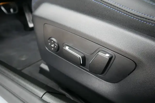 BMW 540 d xDrive *M-Paket Pro/AHK/B&W Sound/HUD/Integrallenkung/Standhzg.* Ansicht 15