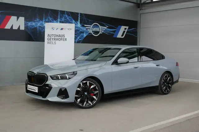 BMW 540 d xDrive *M-Paket Pro/AHK/B&W Sound/HUD/Integrallenkung/Standhzg.* Ansicht 1